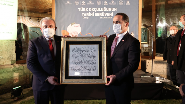 TBMM Başkanı Şentop "Türk Okçuluğunun Tarihi Serüveni" sergisini açtı